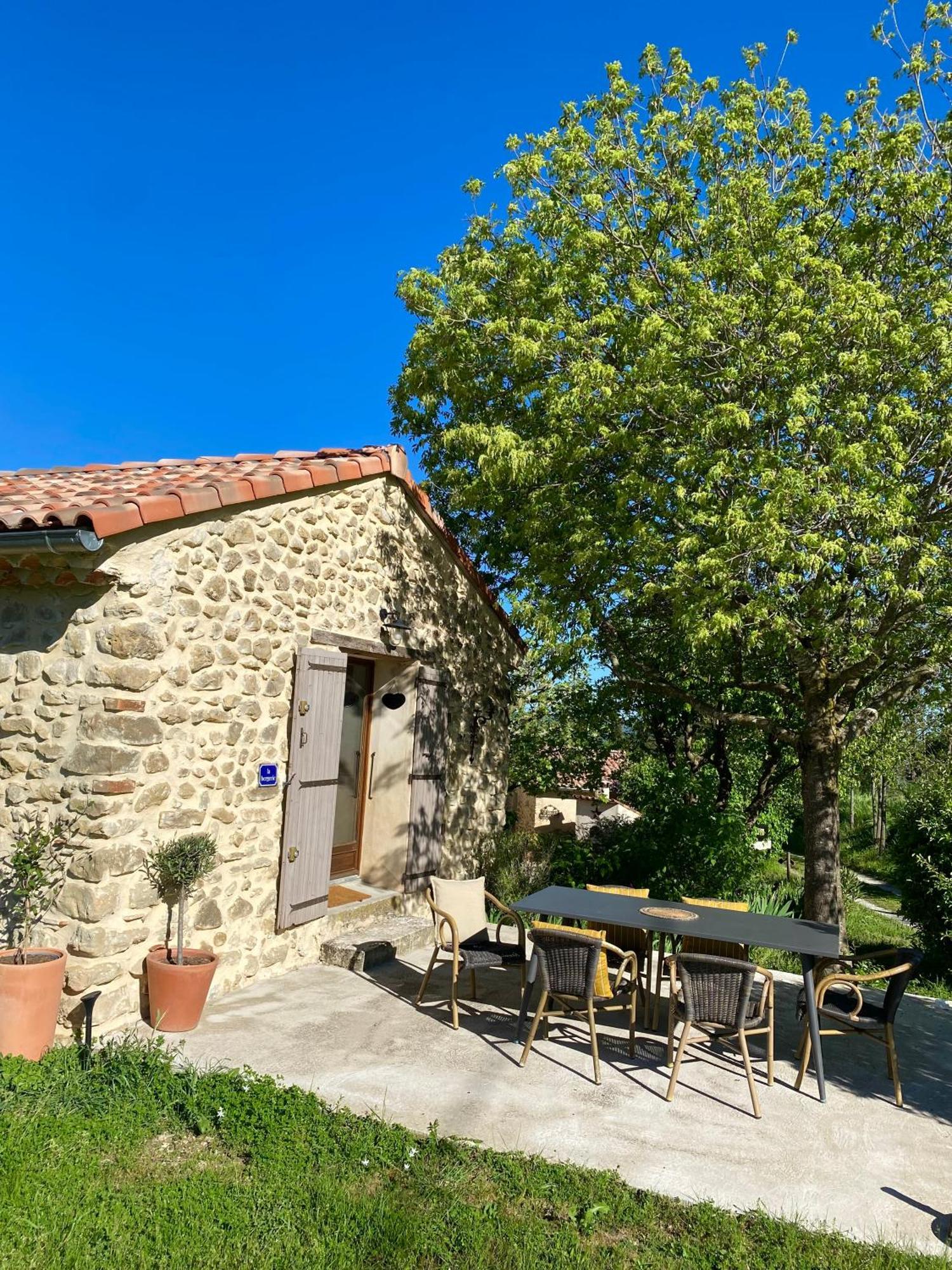 La Magnanerie En Provence Villa Niozelles ภายนอก รูปภาพ